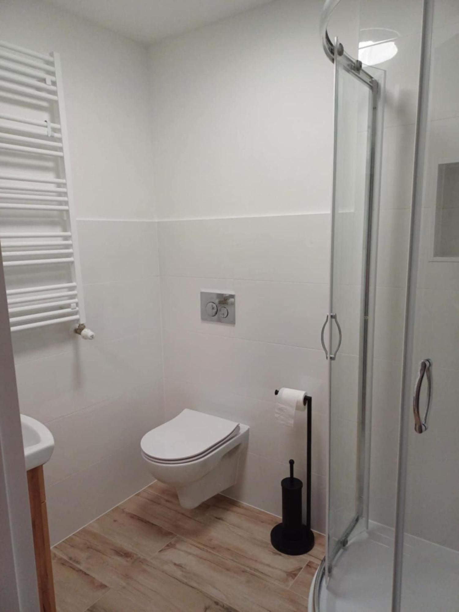 Apartamenty - Stara Stajnia - Na Krancu Swiata Miłków Dış mekan fotoğraf